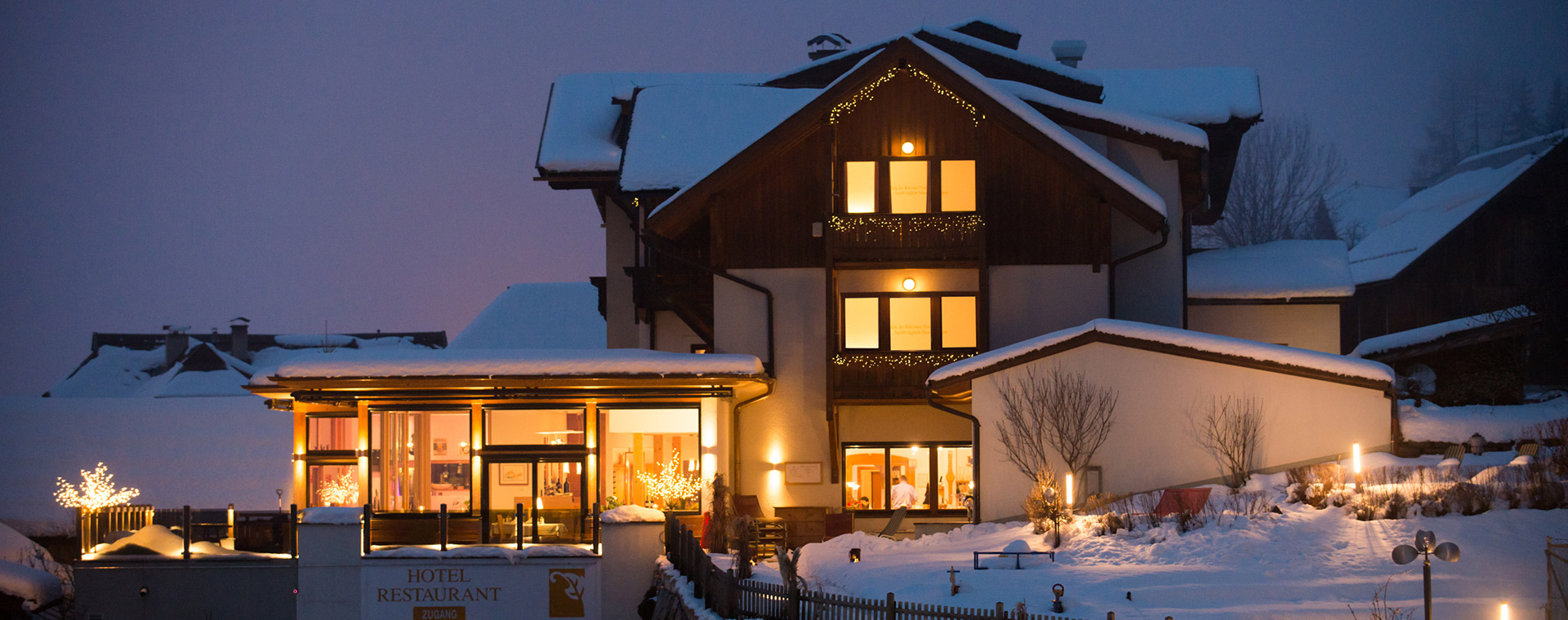 Hotel REGITNIG Winterurlaub Weissensee Familienhotel Piste Kärnten